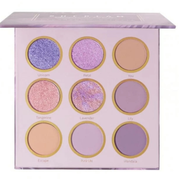 Rhapsody Eyeshadow Palette. - Picture 2 of 8